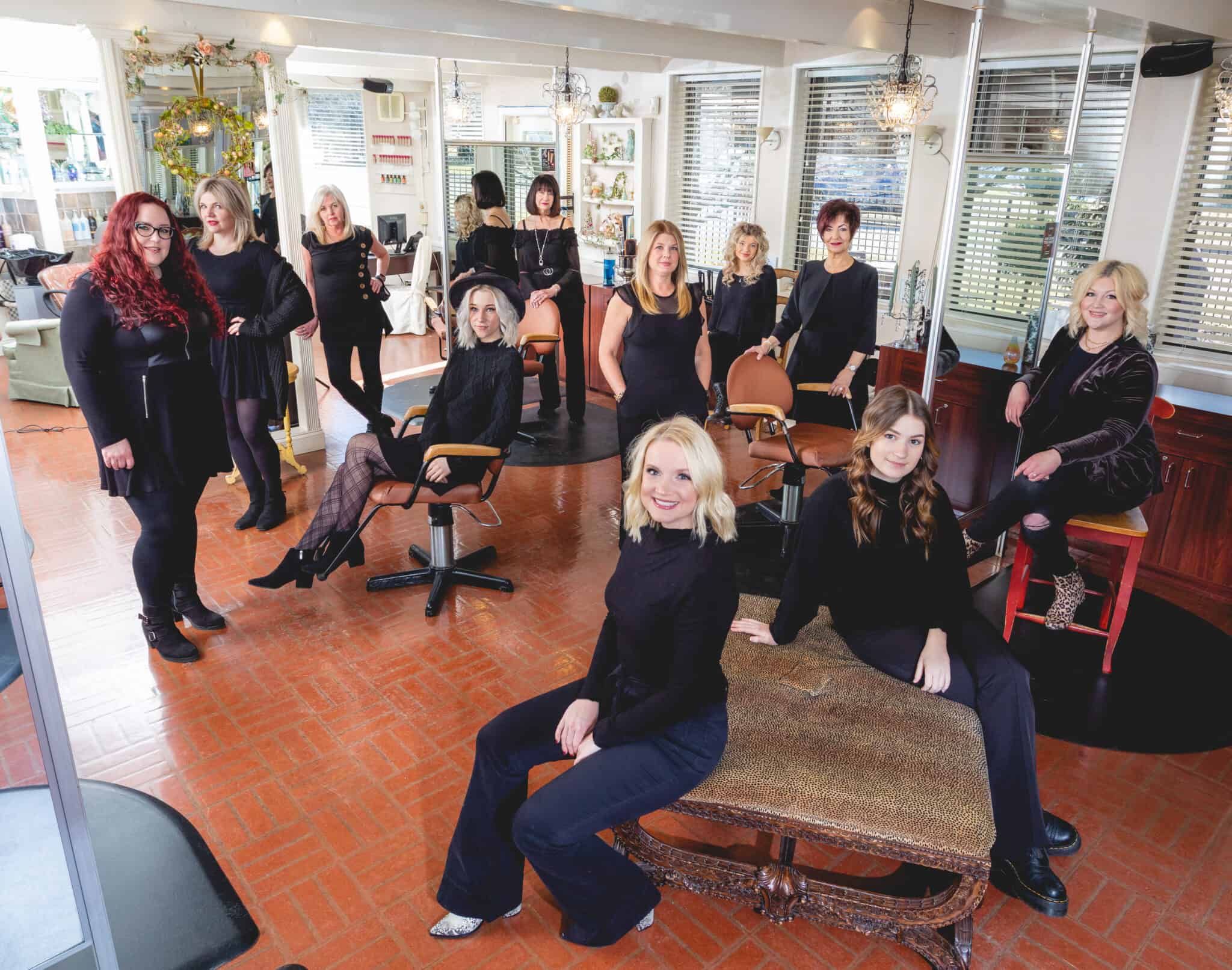 Headliners Design Studio salon • spa • boutique